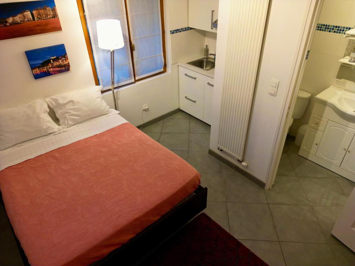 B&B "Clos Feuillat" Лион Экстерьер фото