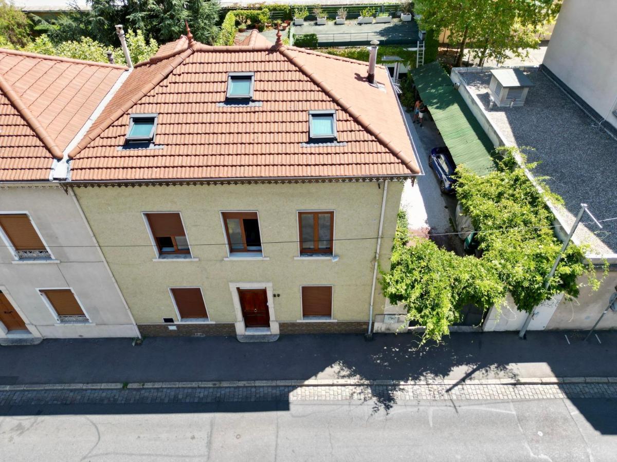 B&B "Clos Feuillat" Лион Экстерьер фото